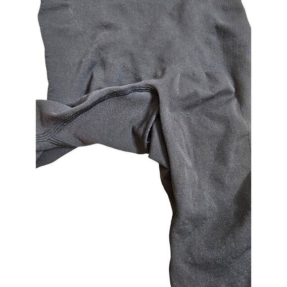 New without tags Skims Seamless Sculpt Mid Thigh Bodysuit SZ L in Black - Picture 4 of 7
